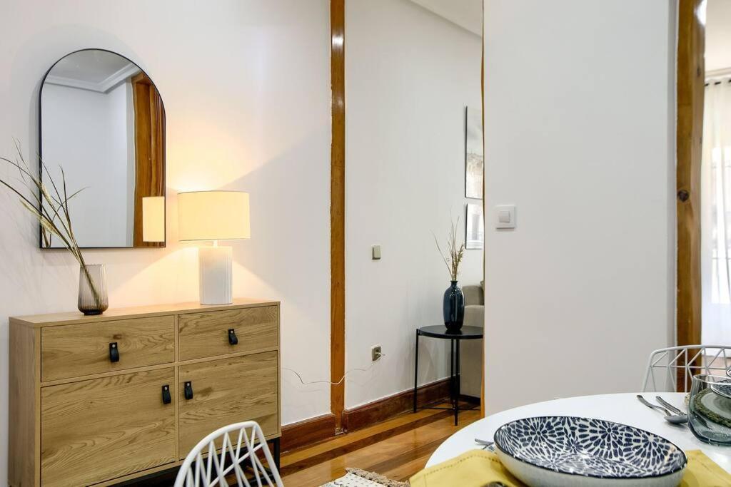 Cozy Flat In The Center Of Madrid-Comend-3-De Exterior foto