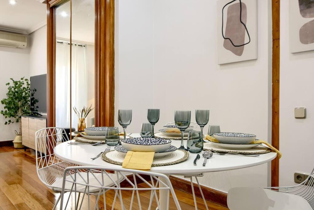 Cozy Flat In The Center Of Madrid-Comend-3-De Exterior foto