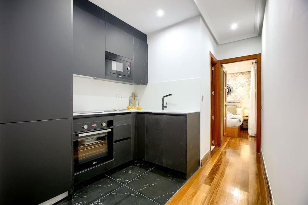 Cozy Flat In The Center Of Madrid-Comend-3-De Exterior foto